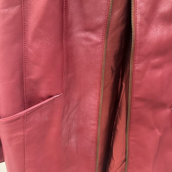 Vintage red/maroon Danier genuine leather jacket - Picture 5 of 5